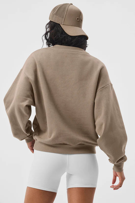 Alo Yoga Accolade Crew Neck Pullover - Gravel